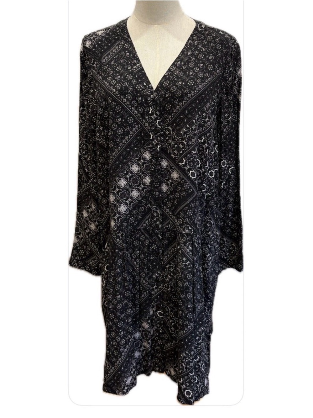 Garnet Hill NWOT V-Neck Long Sleeves Paisley Button Down Shirt Dress 12